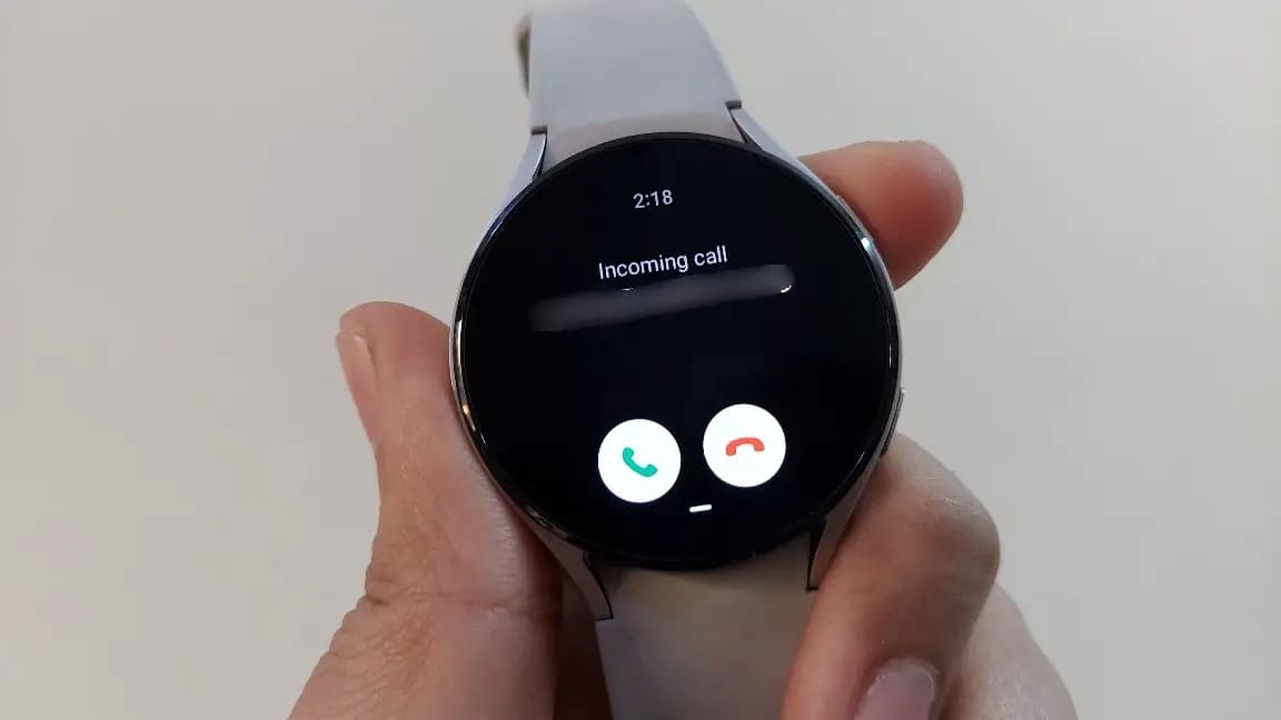 Can You Use a Smartwatch to Make Calls?